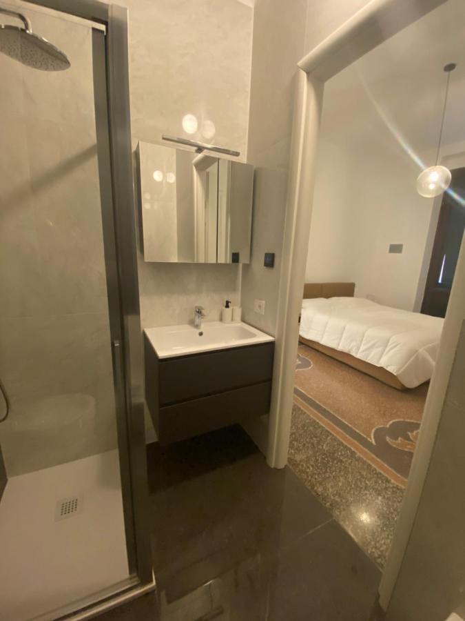 Casa Genovese, Splendido Appartamento In Centro A Rapallo Kültér fotó