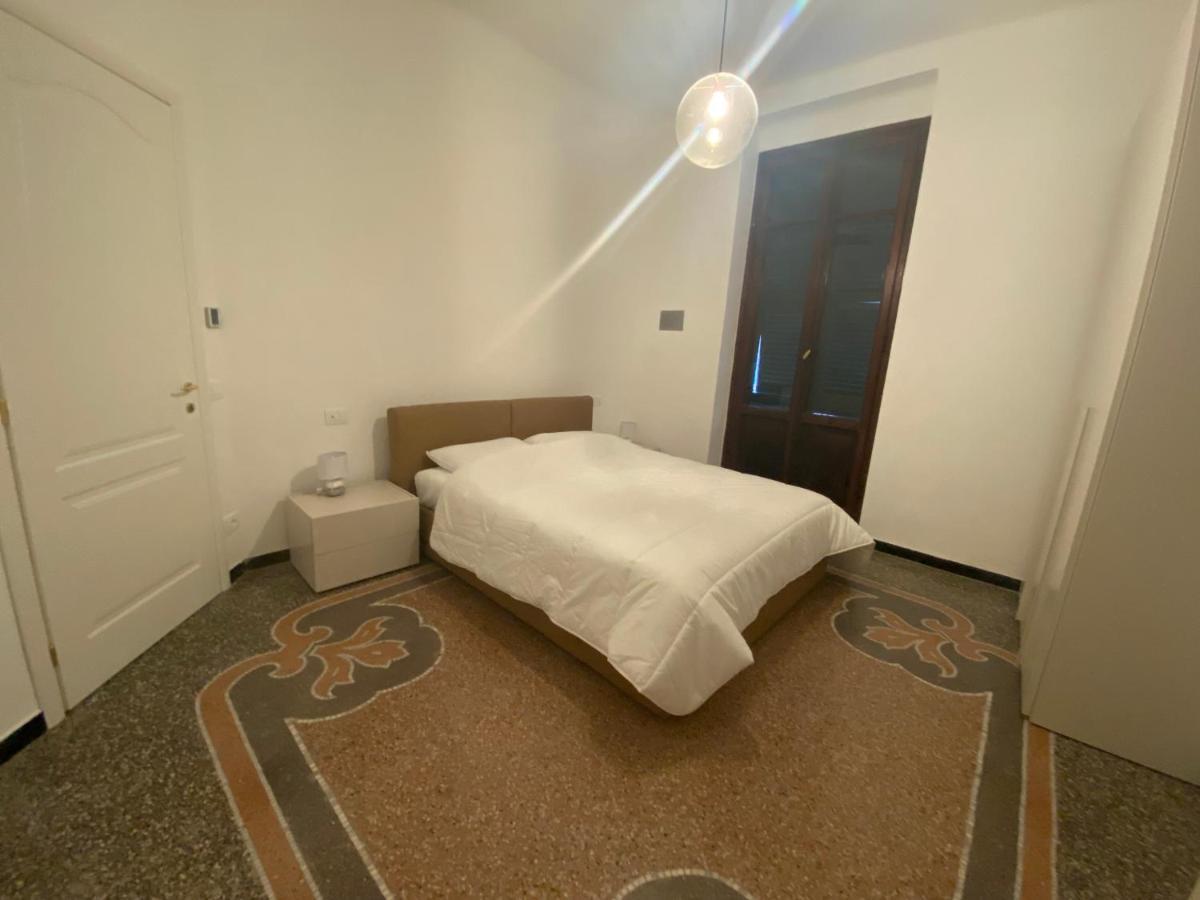 Casa Genovese, Splendido Appartamento In Centro A Rapallo Kültér fotó